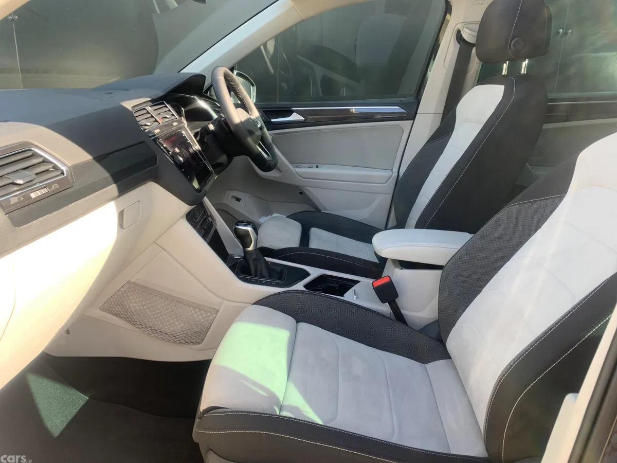 Volkswagen Tiguan SUV, Diesel, 2022, Grey