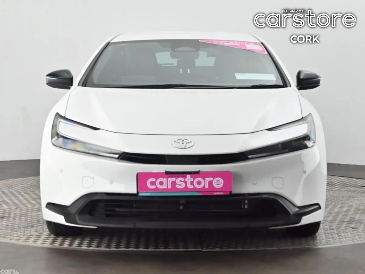 Toyota Prius Hatchback, Petrol Hybrid, 2023, White