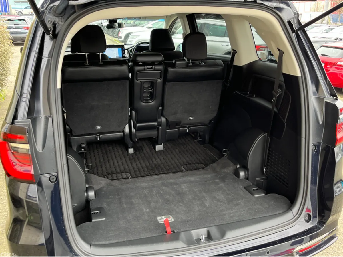 Honda Odyssey MPV, Petrol Hybrid, 2021, Black