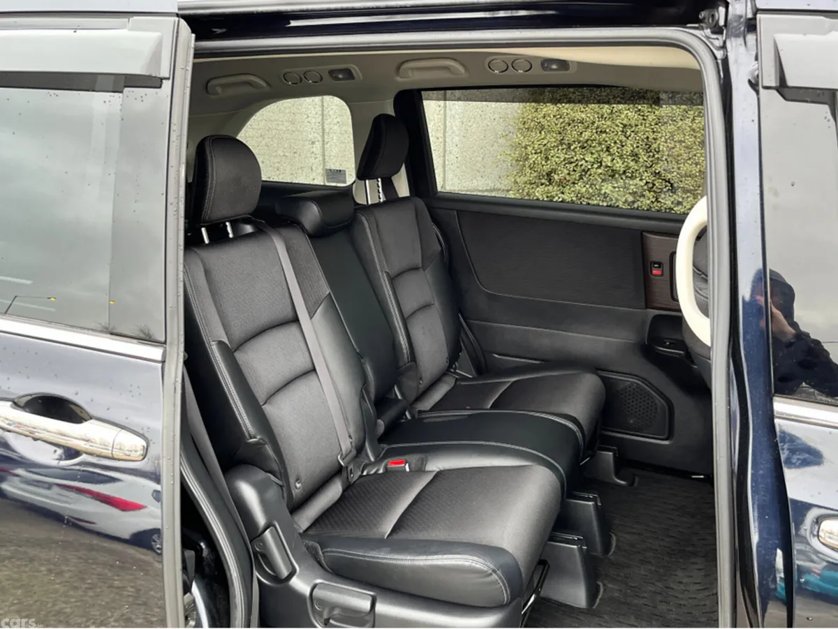 Honda Odyssey MPV, Petrol Hybrid, 2021, Black