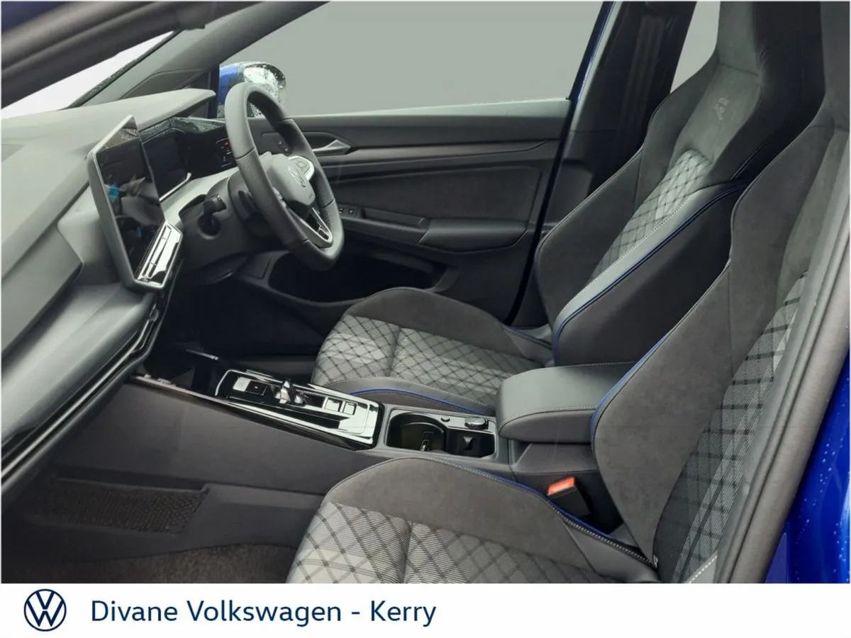 Volkswagen Golf Hatchback, Diesel, 2027, Blue