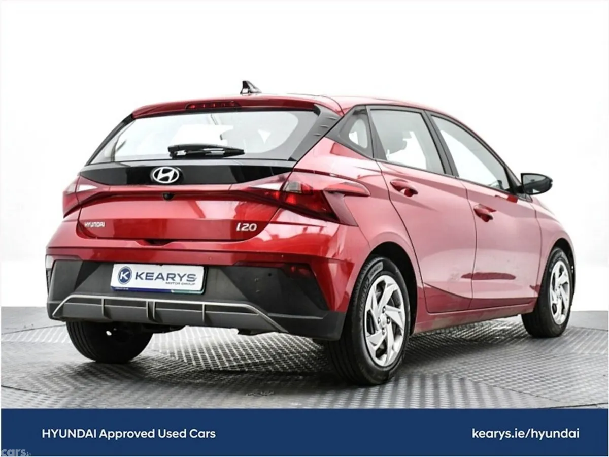 Hyundai i20 Hatchback, Petrol, 2024, Red