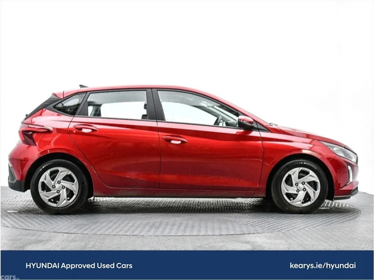Hyundai i20 Hatchback, Petrol, 2024, Red