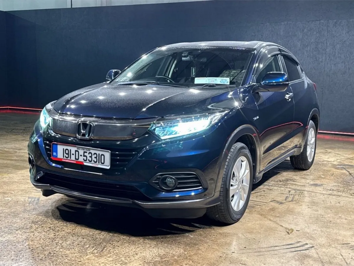 Honda Vezel SUV, Petrol Hybrid, 2019, Blue