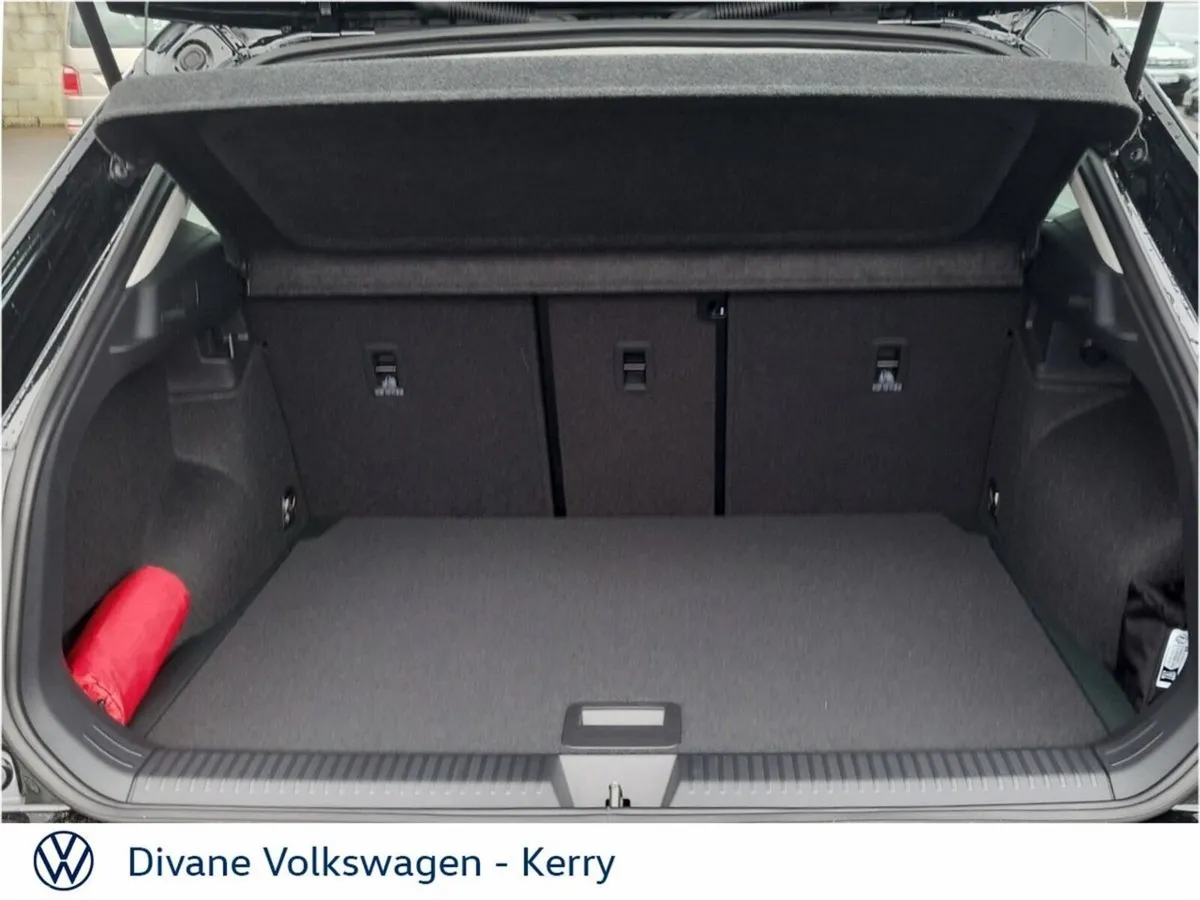 Volkswagen T-Roc SUV, Petrol Hybrid, 2027, Black
