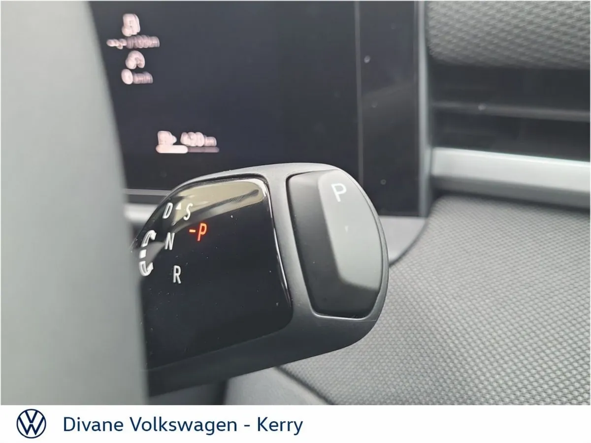 Volkswagen T-Roc SUV, Petrol Hybrid, 2027, Black
