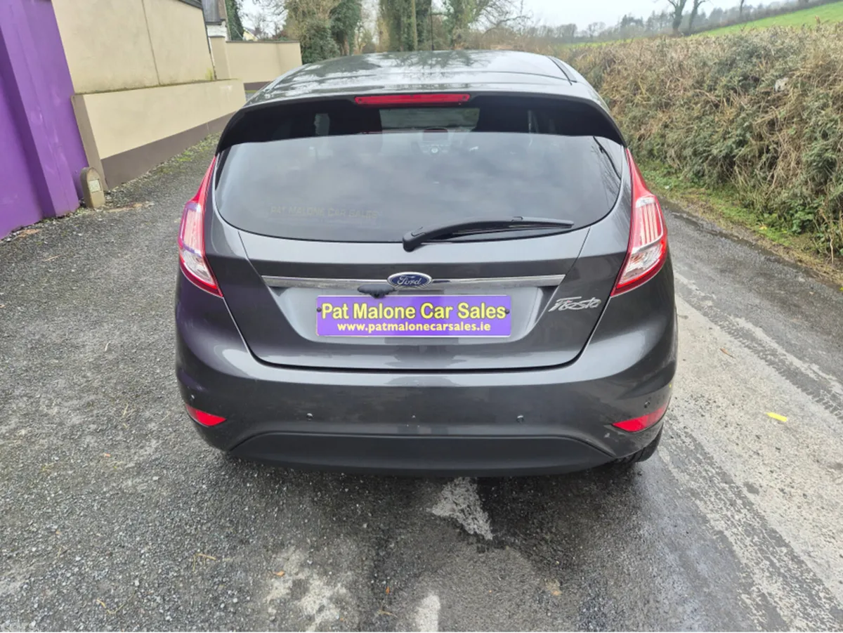 Ford Fiesta Hatchback, Diesel, 2016, Grey