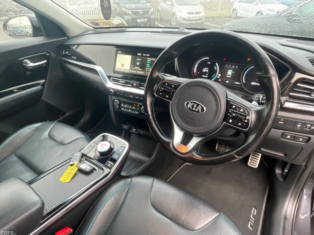 Kia e-Niro SUV, Electric, 2020, Grey