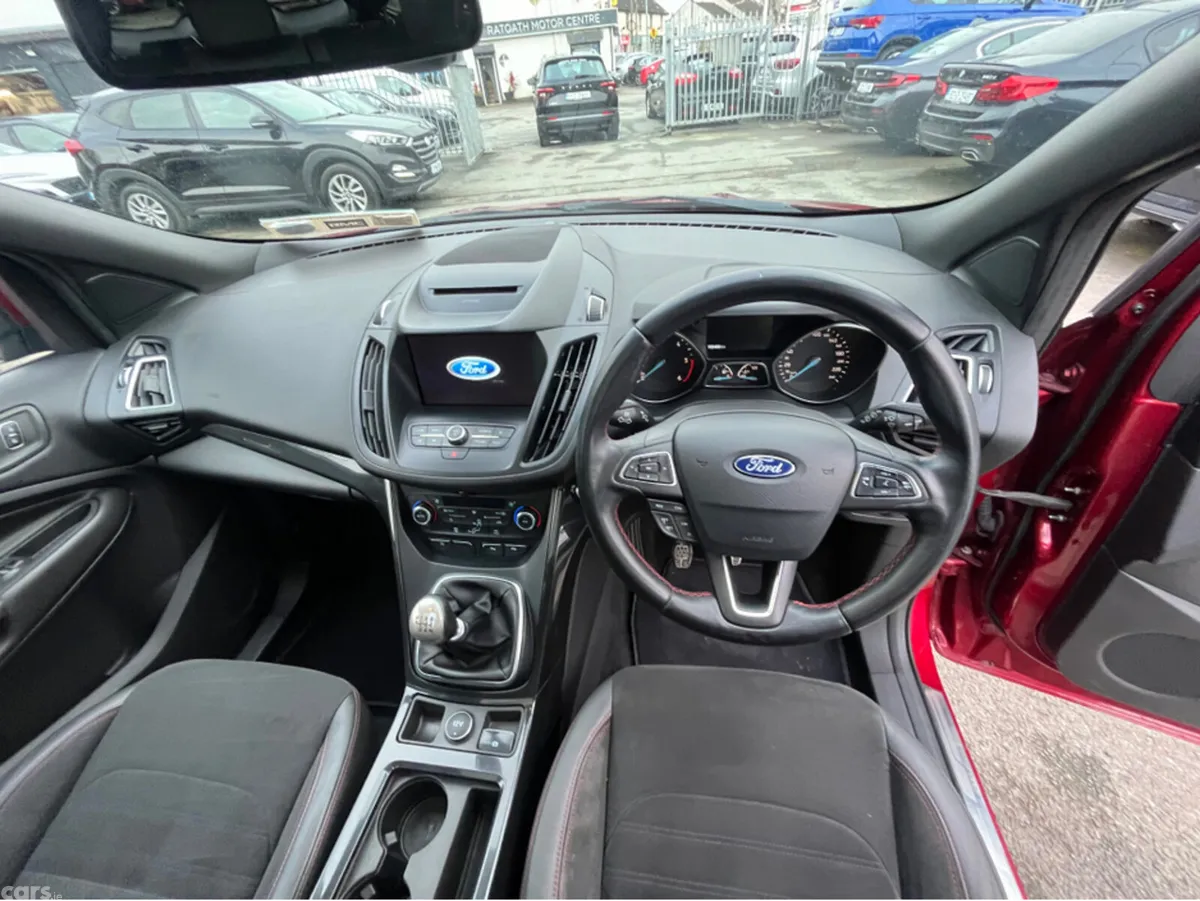 Ford Kuga SUV, Diesel, 2018, Red