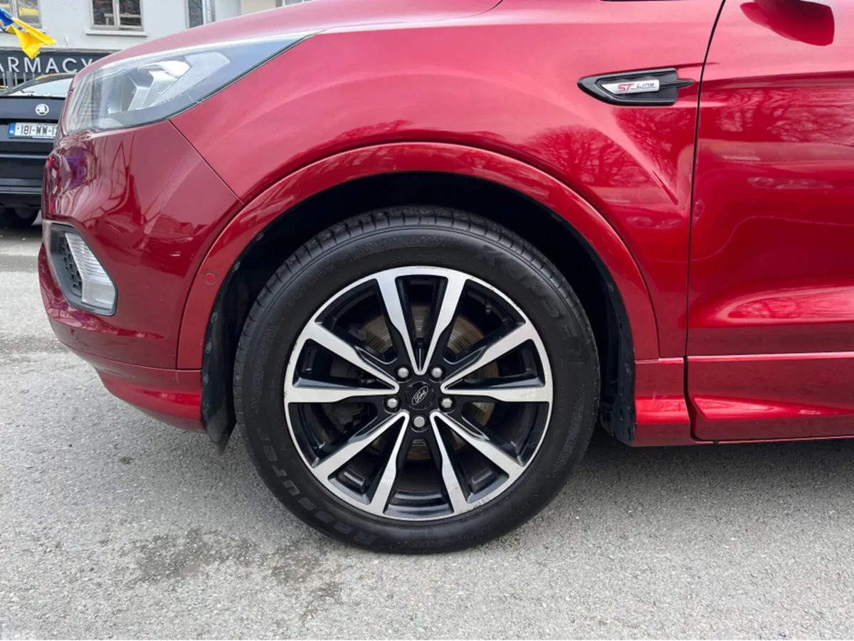 Ford Kuga SUV, Diesel, 2018, Red