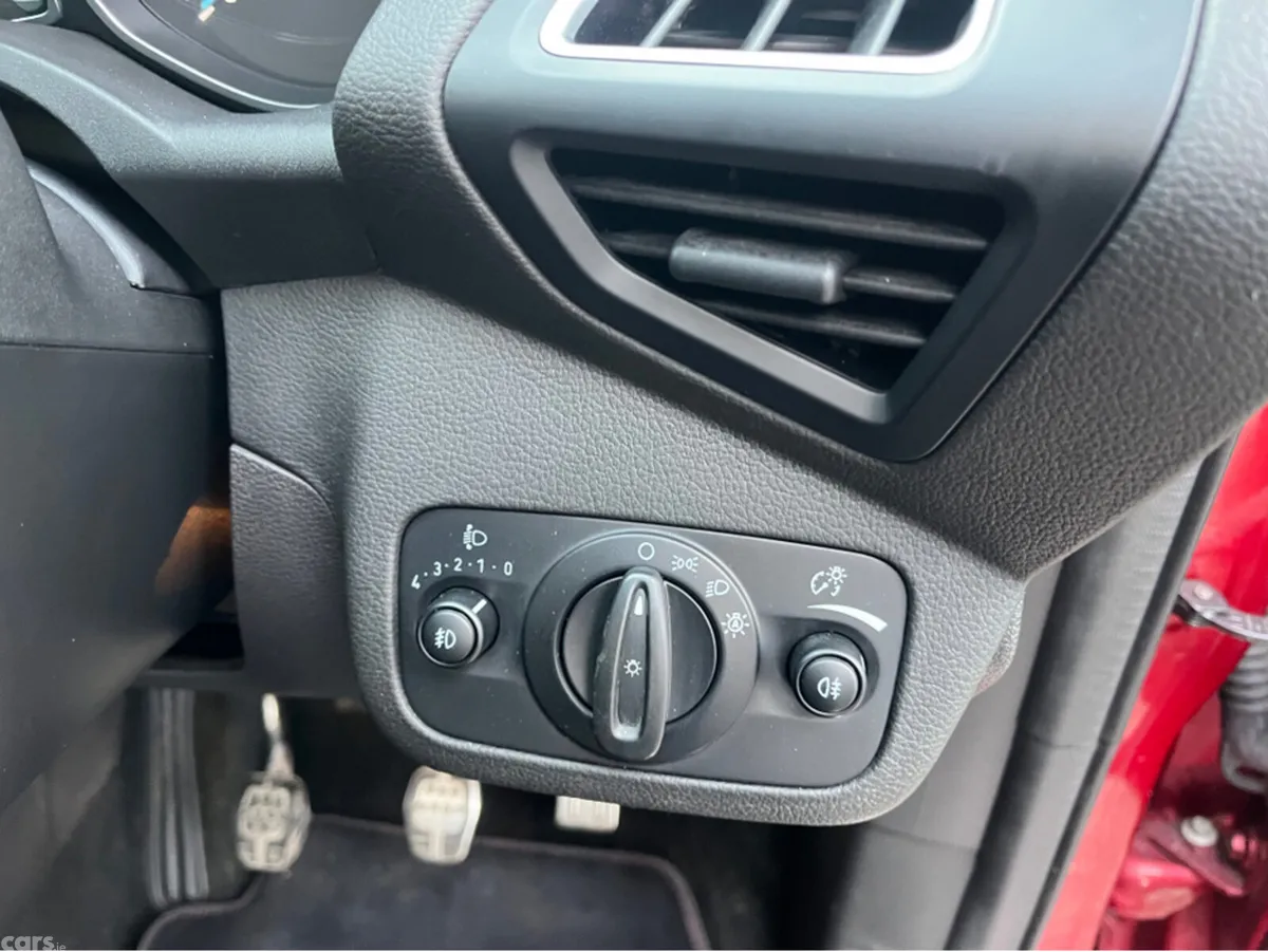 Ford Kuga SUV, Diesel, 2018, Red
