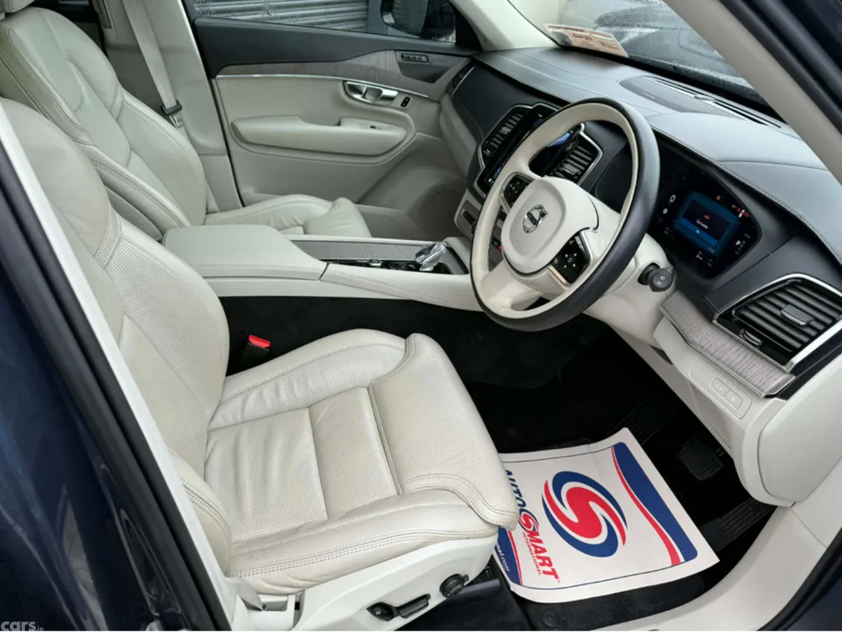 Volvo XC90 MPV, Petrol Plug-in Hybrid, 2023, Blue