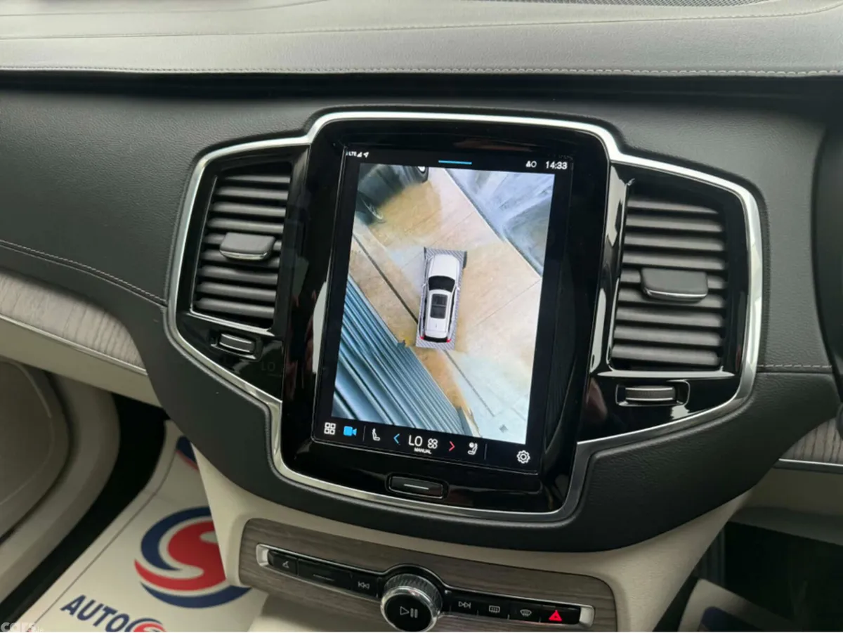Volvo XC90 MPV, Petrol Plug-in Hybrid, 2023, Blue