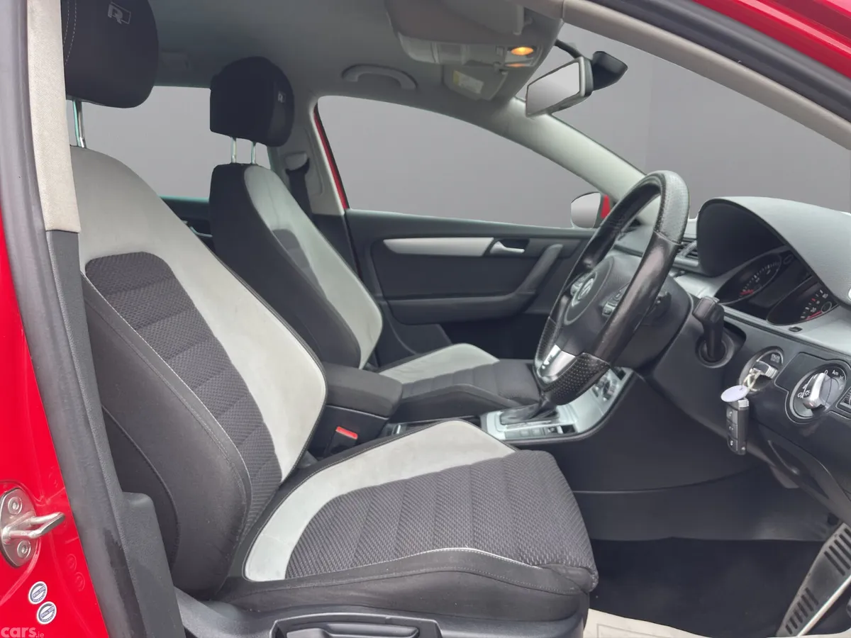 Volkswagen Passat Estate, Petrol, 2015, Red