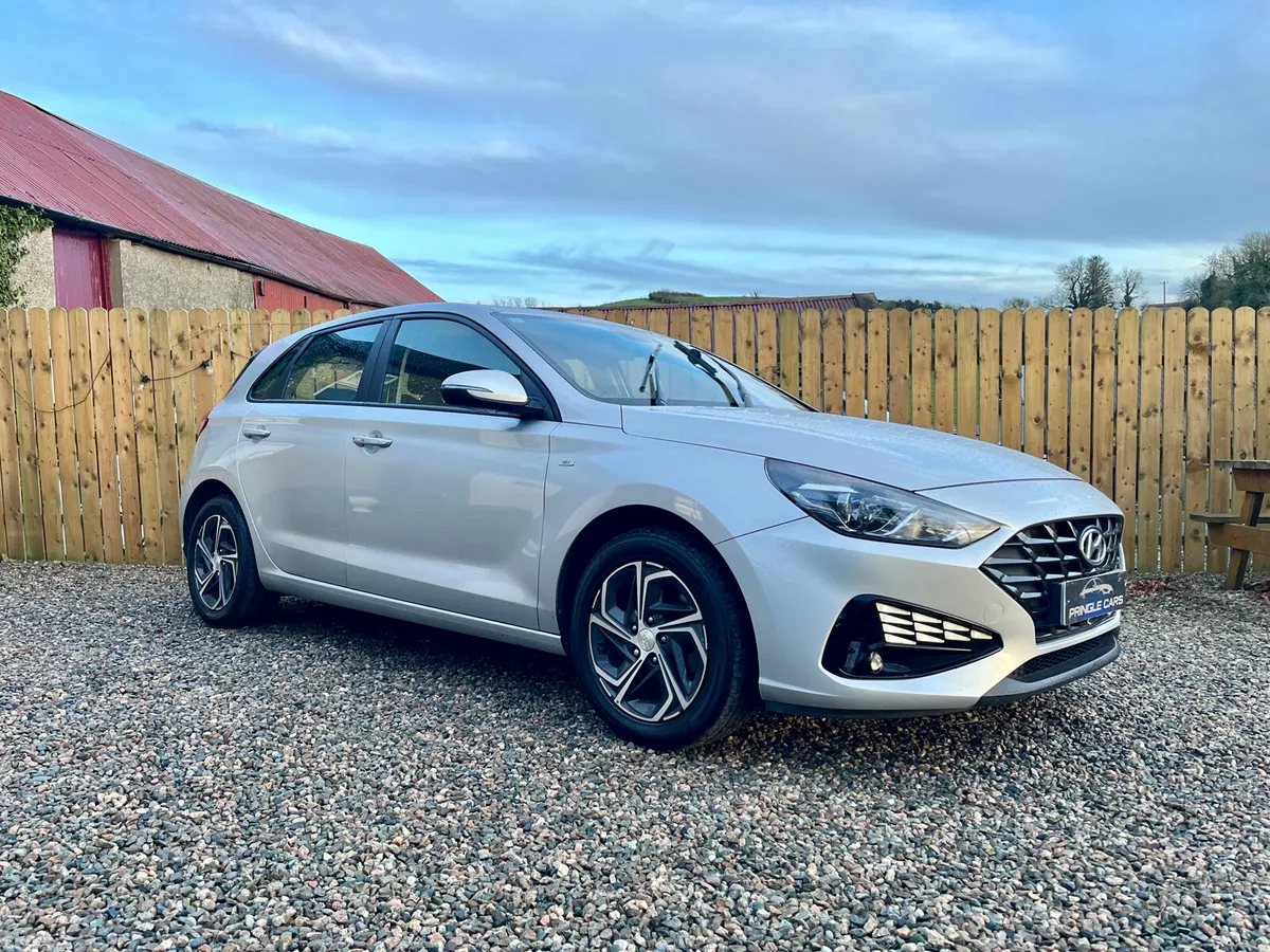 Hyundai i30 Hatchback, Diesel Hybrid, 2021, Silver
