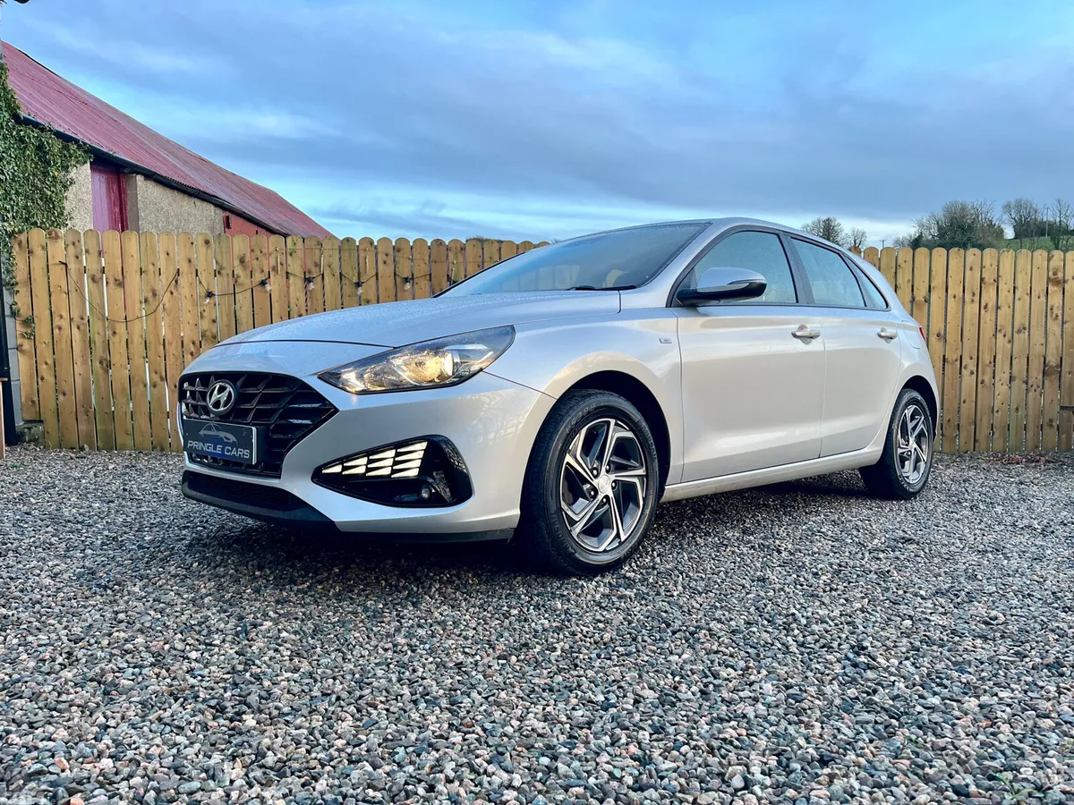 Hyundai i30 Hatchback, Diesel Hybrid, 2021, Silver