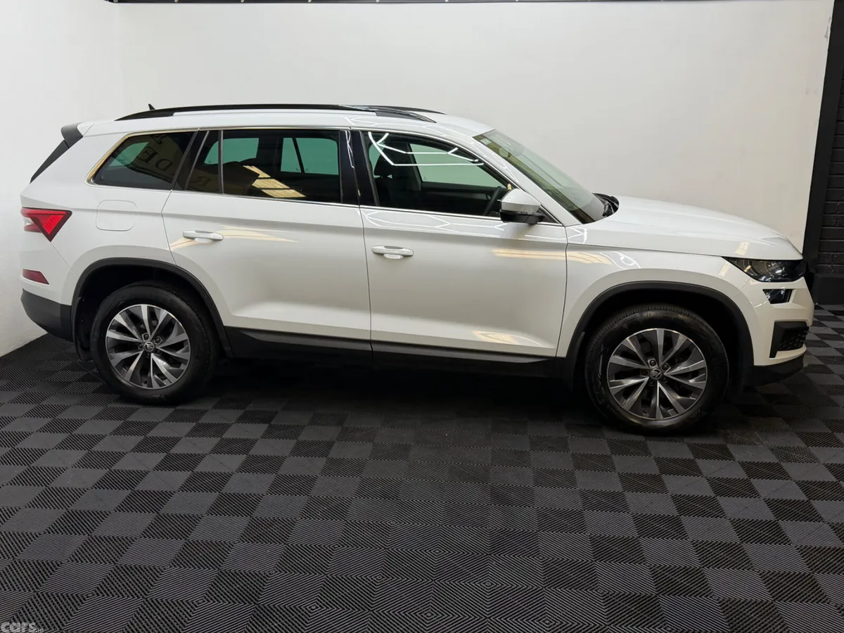 Skoda Kodiaq SUV, Diesel, 2023, White