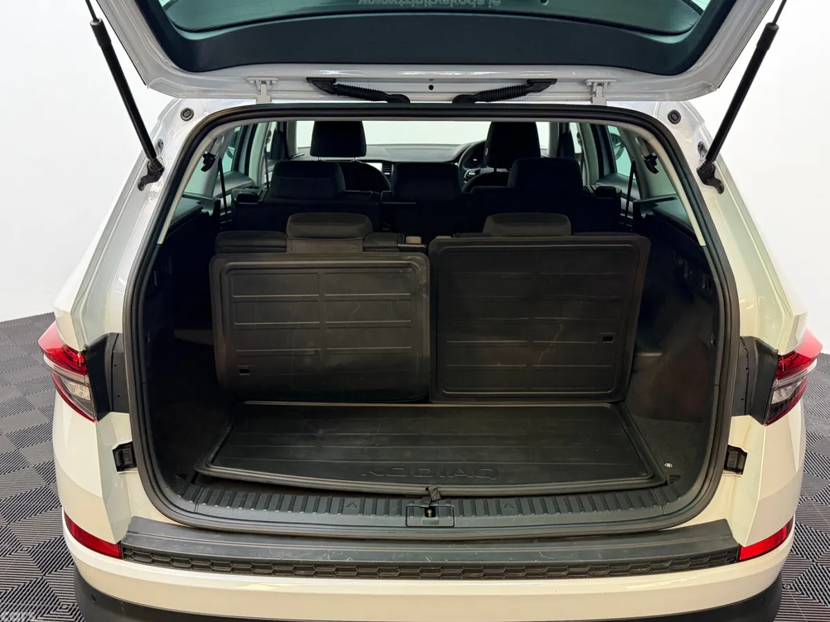 Skoda Kodiaq SUV, Diesel, 2023, White