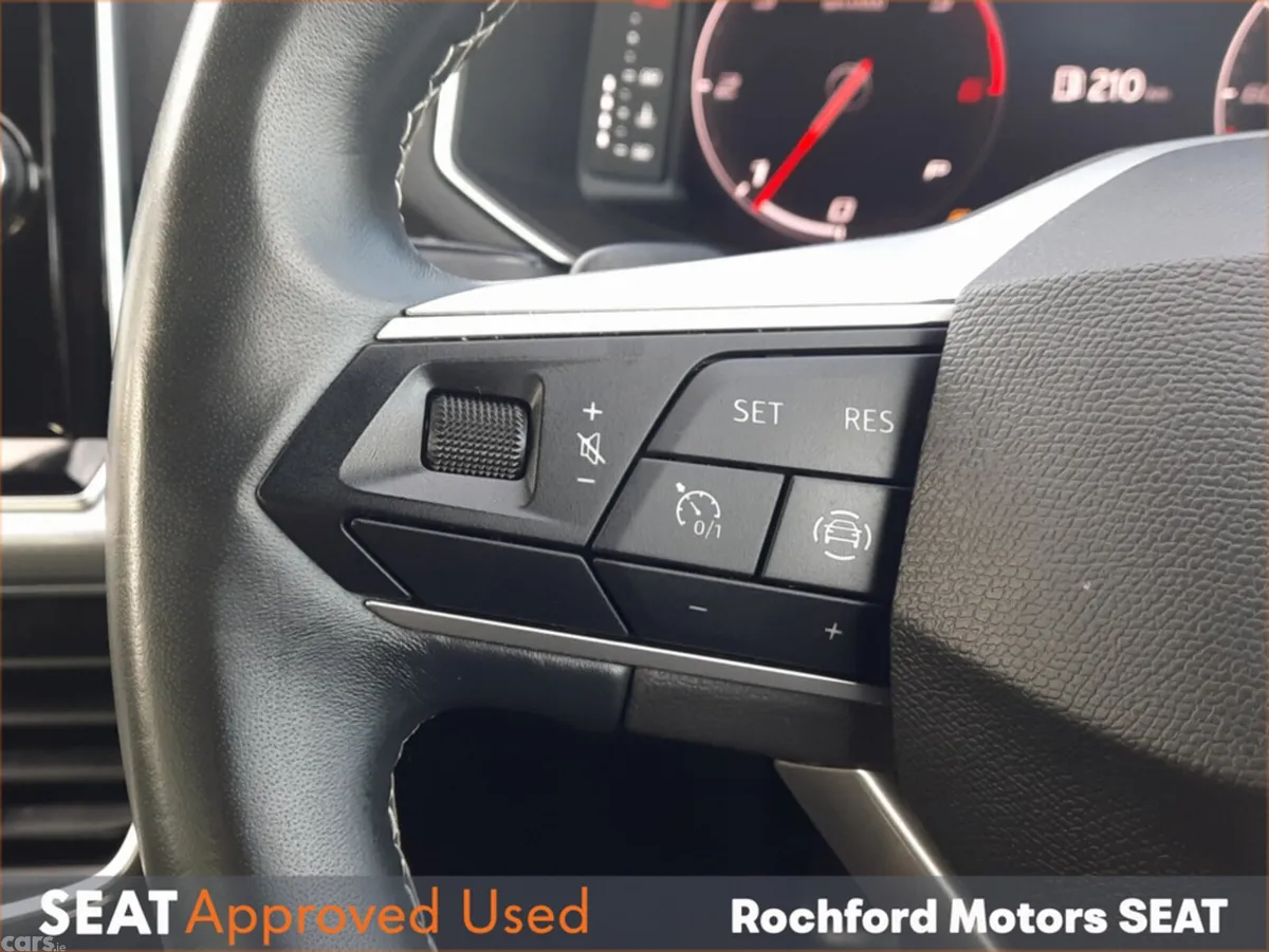 SEAT Tarraco Estate, Diesel, 2024, White