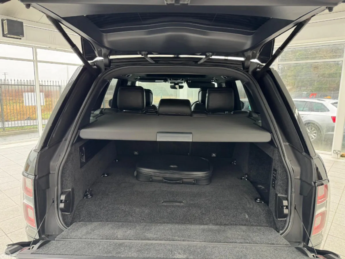 Land Rover Range Rover Estate, Petrol Plug-in Hybrid, 2019, Black