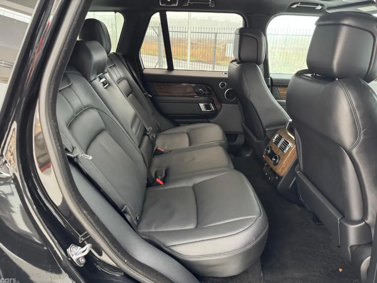 Land Rover Range Rover Estate, Petrol Plug-in Hybrid, 2019, Black