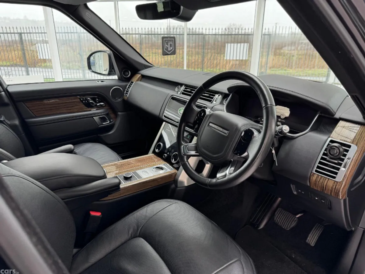 Land Rover Range Rover Estate, Petrol Plug-in Hybrid, 2019, Black