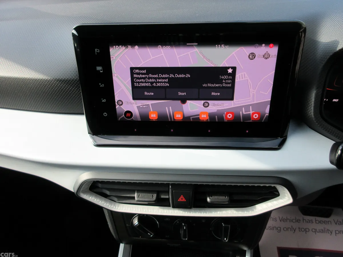 SEAT Arona SUV, Petrol, 2023, Green