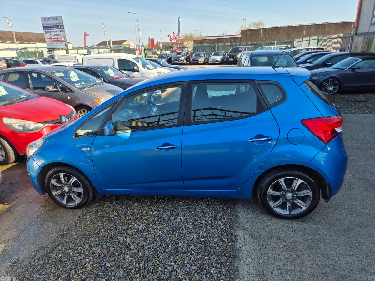 Hyundai ix20 MPV, Diesel, 2017, Blue