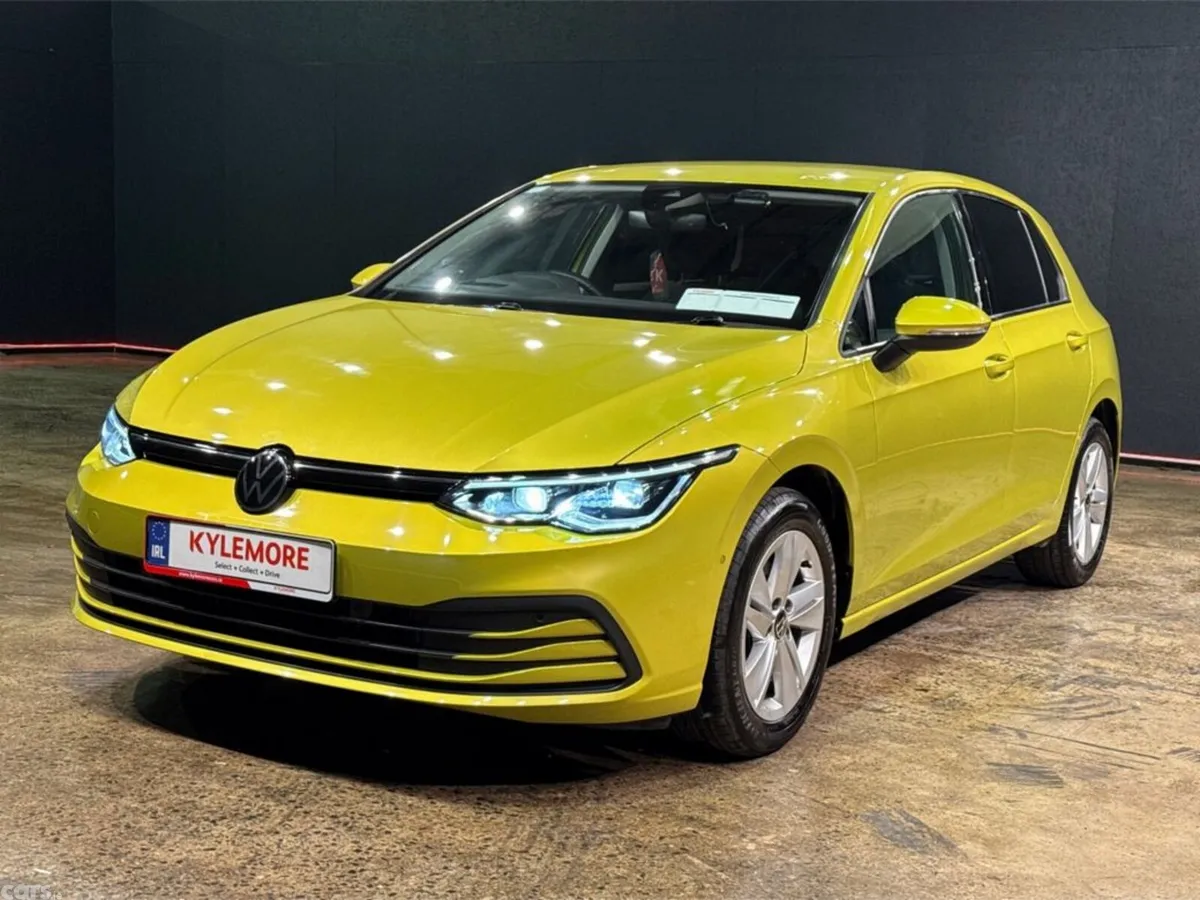 Volkswagen Golf Hatchback, Petrol Hybrid, 2021, Yellow