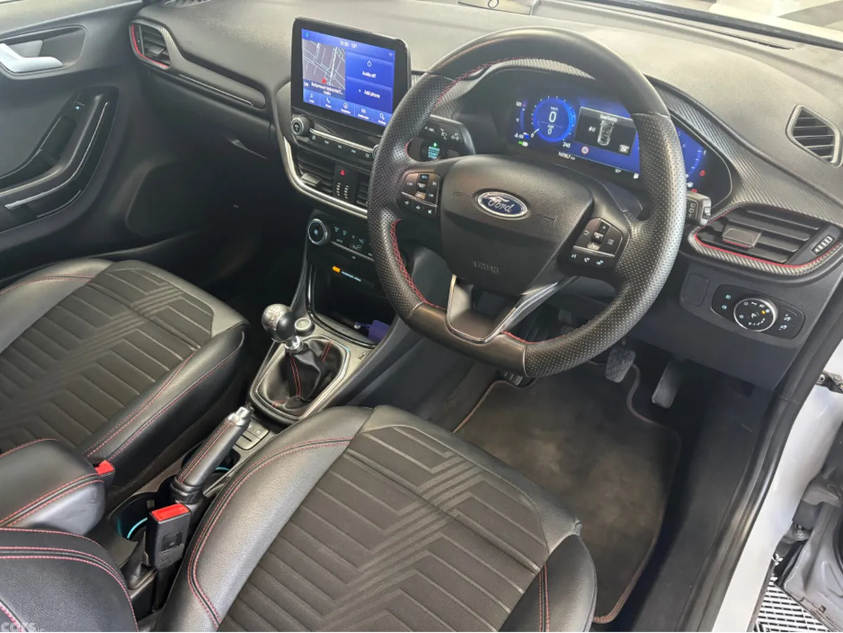 Ford Puma MPV, Petrol, 2021, Grey