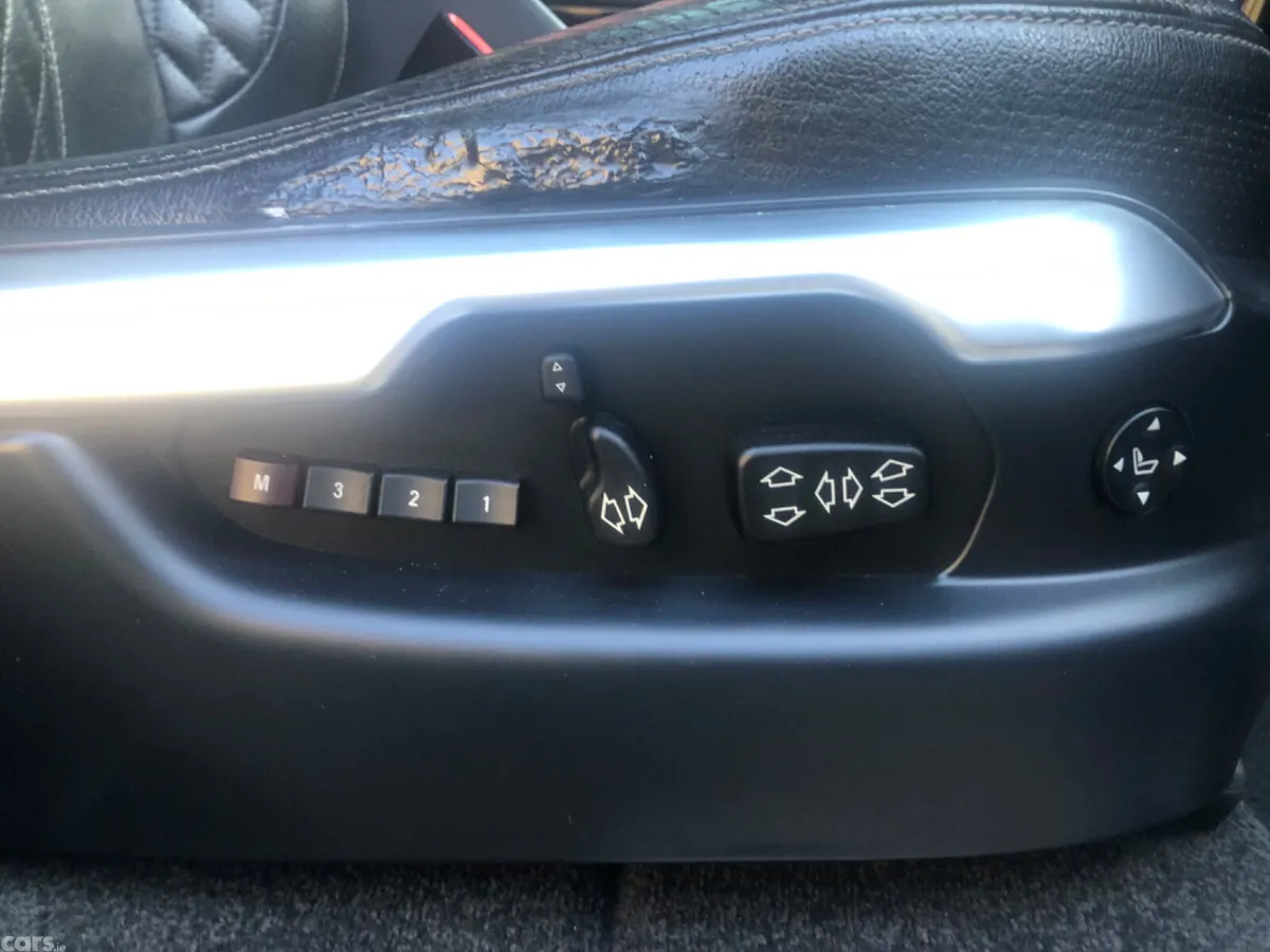 Land Rover Range Rover Van, Diesel, 2012, Black