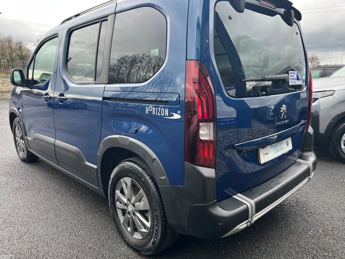 Peugeot Rifter MPV, Diesel, 2022, Blue