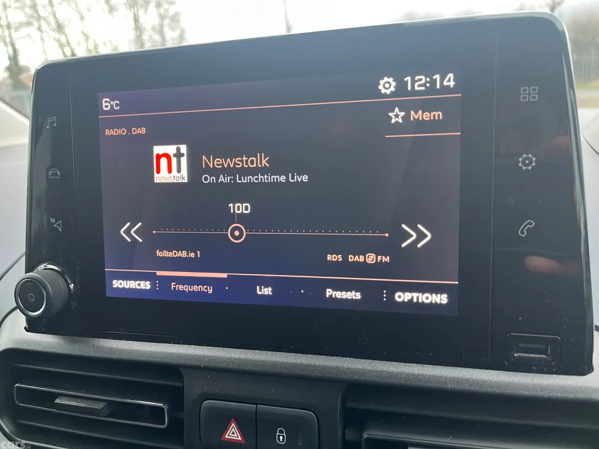 Peugeot Rifter MPV, Diesel, 2022, Blue