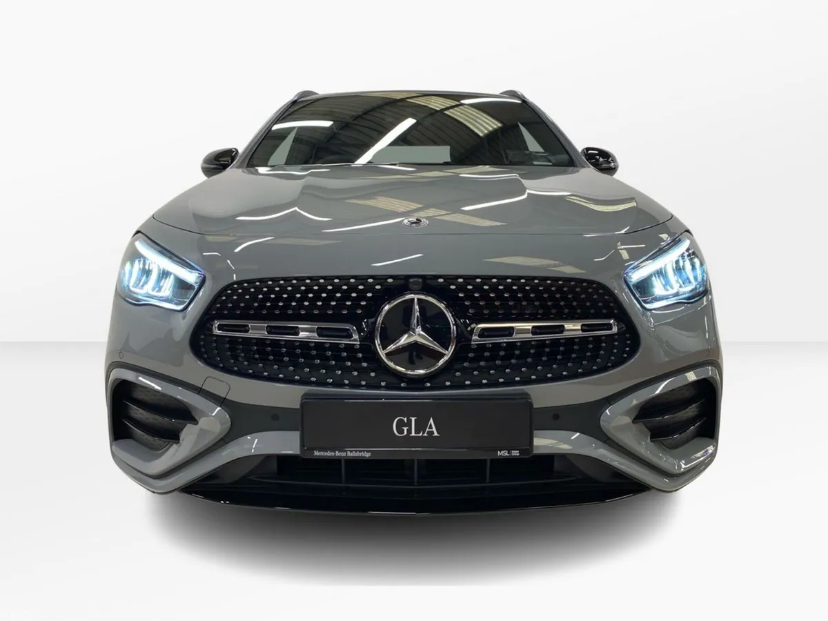 Mercedes-Benz GLA SUV, Petrol, 2026, Grey