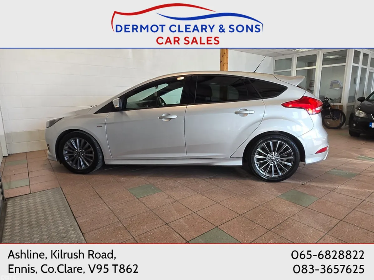 Ford Focus Hatchback, Diesel, 2017, Silver
