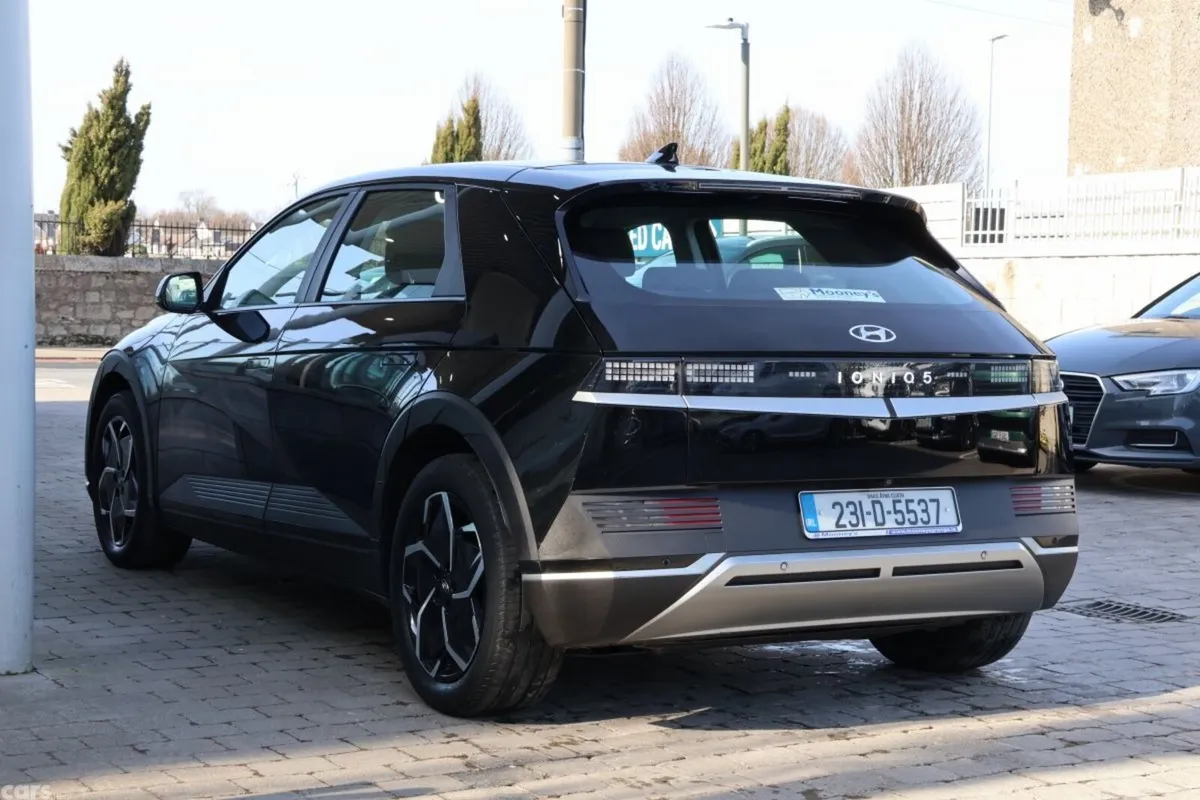 Hyundai IONIQ 5 MPV, Electric, 2023, Black
