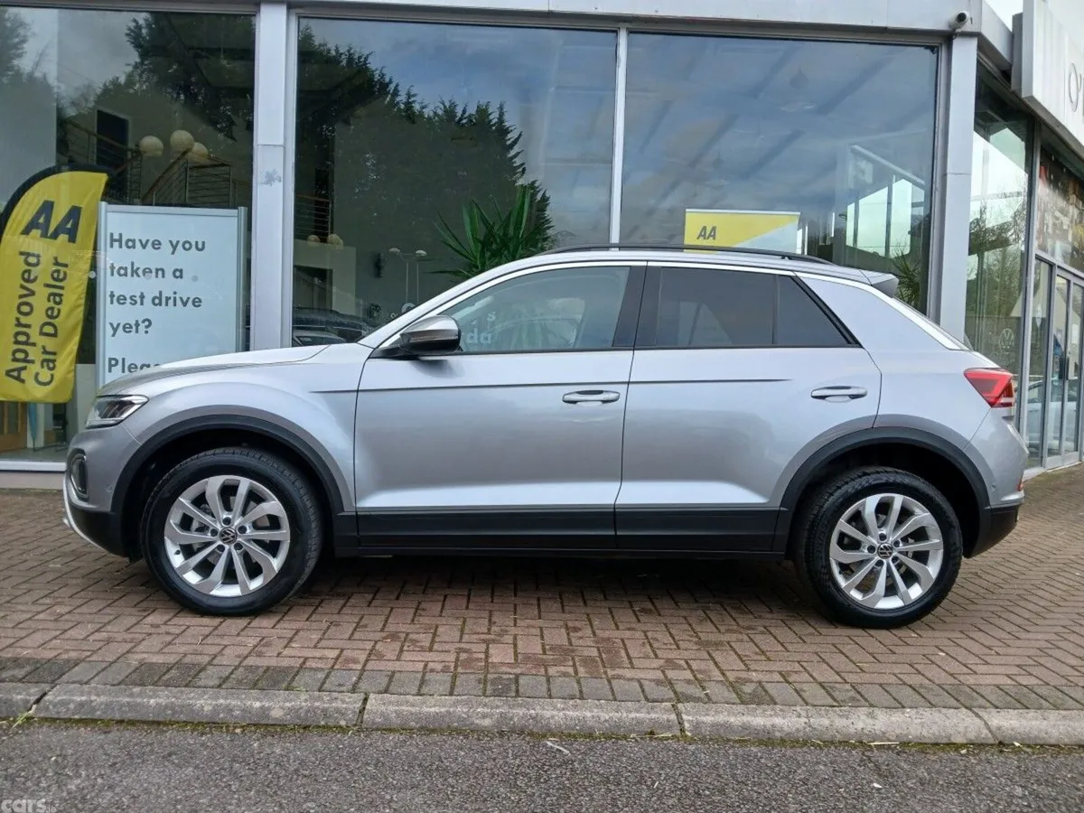 Volkswagen T-Roc SUV, Diesel, 2024, Silver