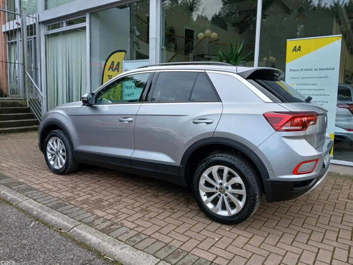 Volkswagen T-Roc SUV, Diesel, 2024, Silver