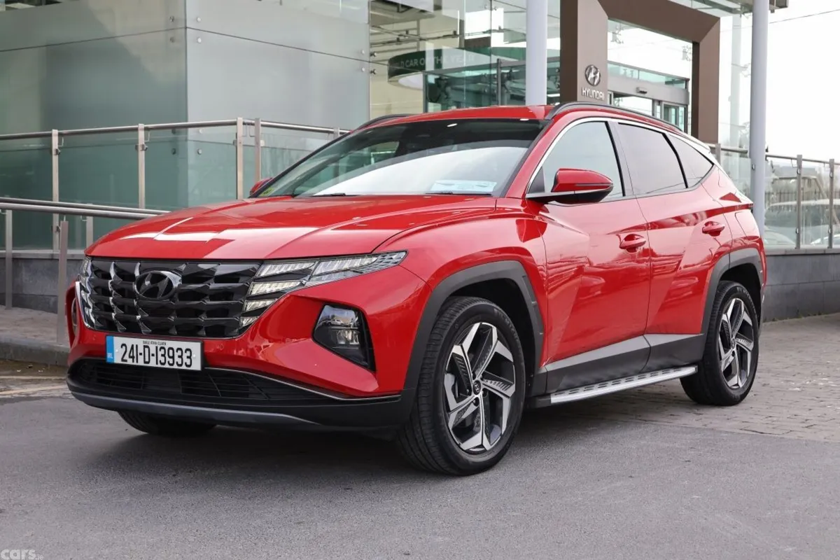 Hyundai Tucson SUV, Petrol Hybrid, 2024, Red