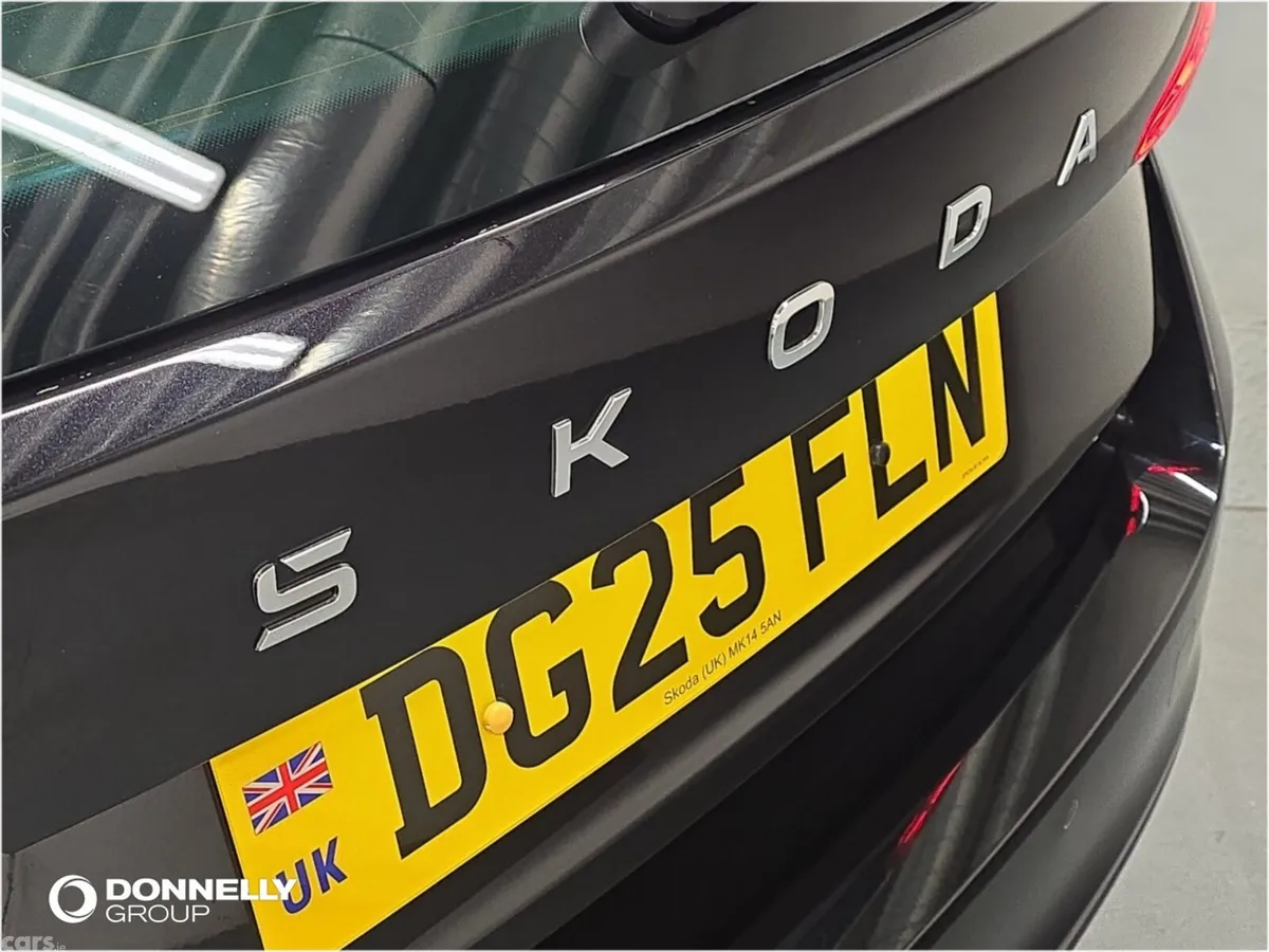 Skoda Octavia Estate, Diesel, 2025, Black