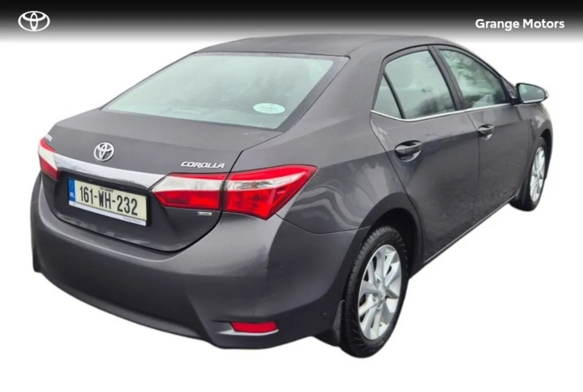 Toyota Corolla Saloon, Diesel, 2016, Grey