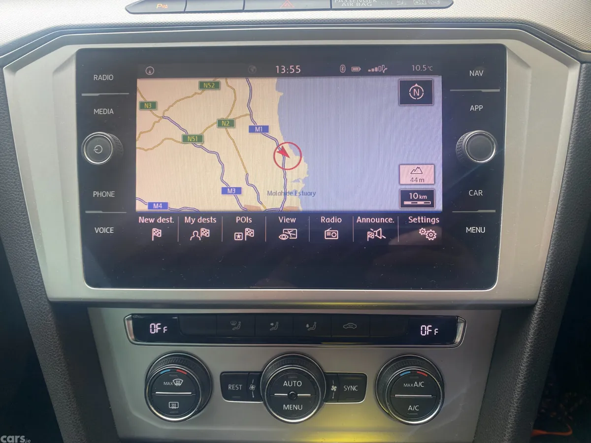 Volkswagen Passat Saloon, Diesel, 2018, Grey