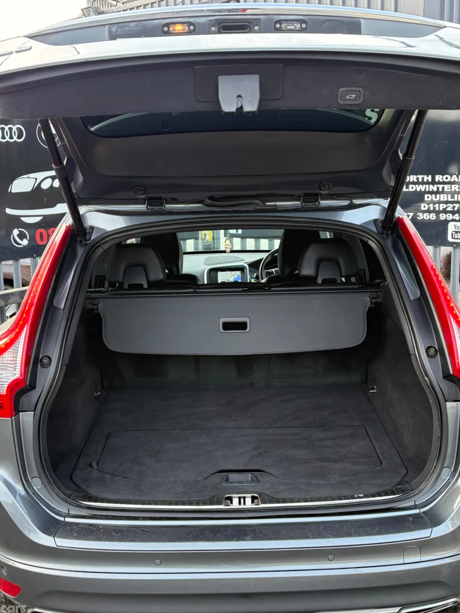 Volvo XC60 SUV, Diesel, 2017, Grey