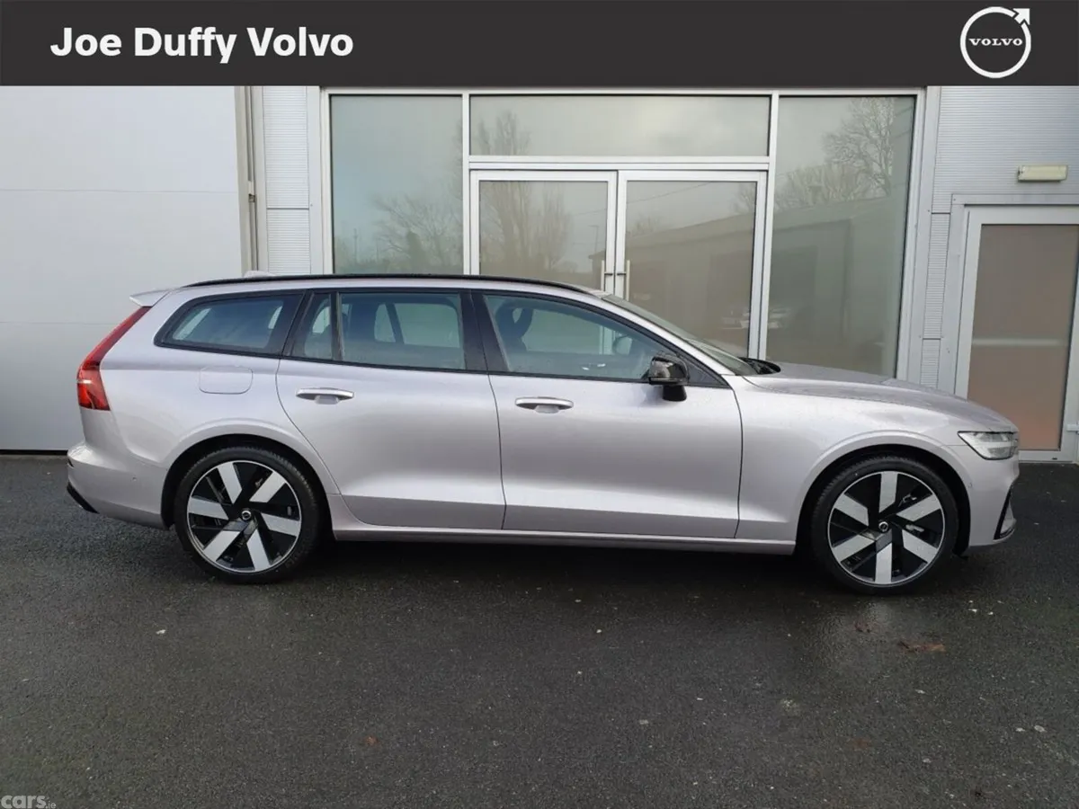 Volvo V60 Estate, Petrol Plug-in Hybrid, 2026, Silver