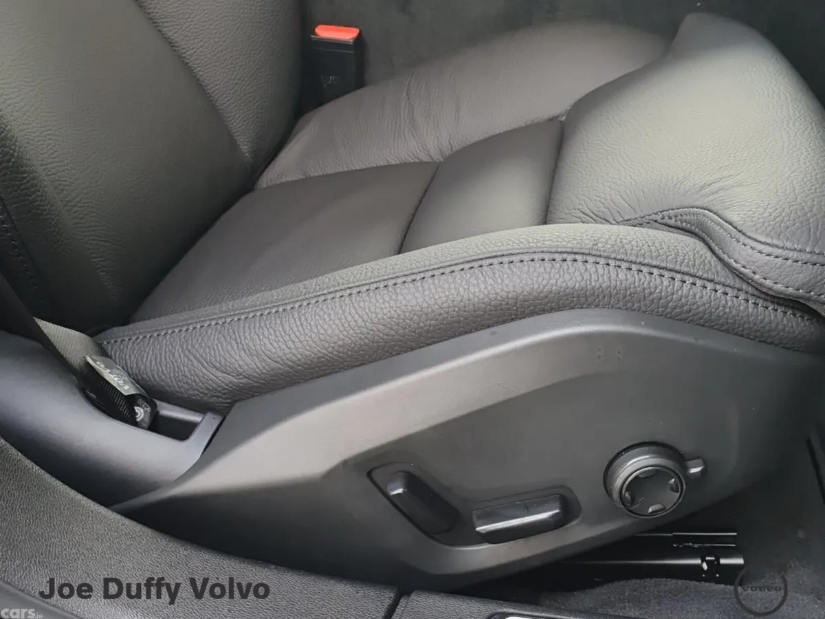 Volvo V60 Estate, Petrol Plug-in Hybrid, 2026, Silver