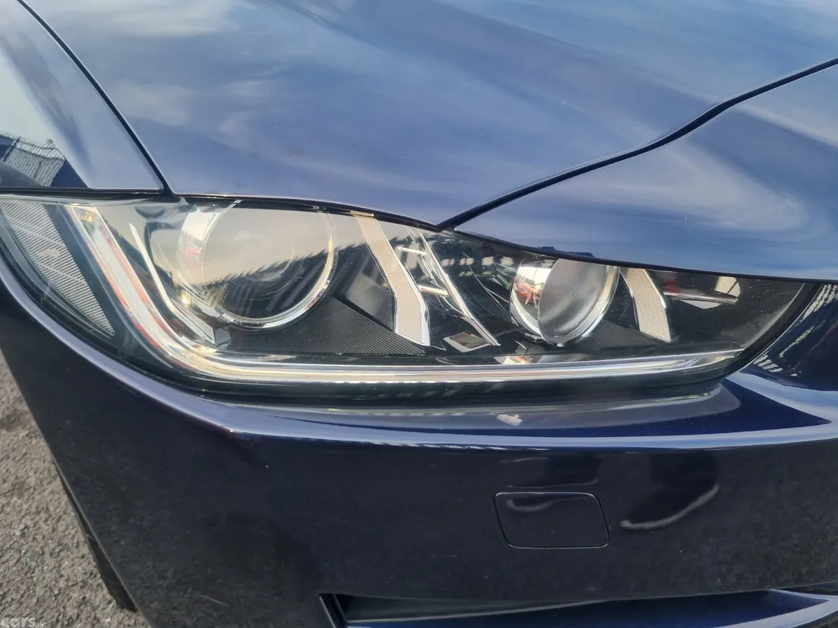 Jaguar XE Saloon, Diesel, 2016, Blue
