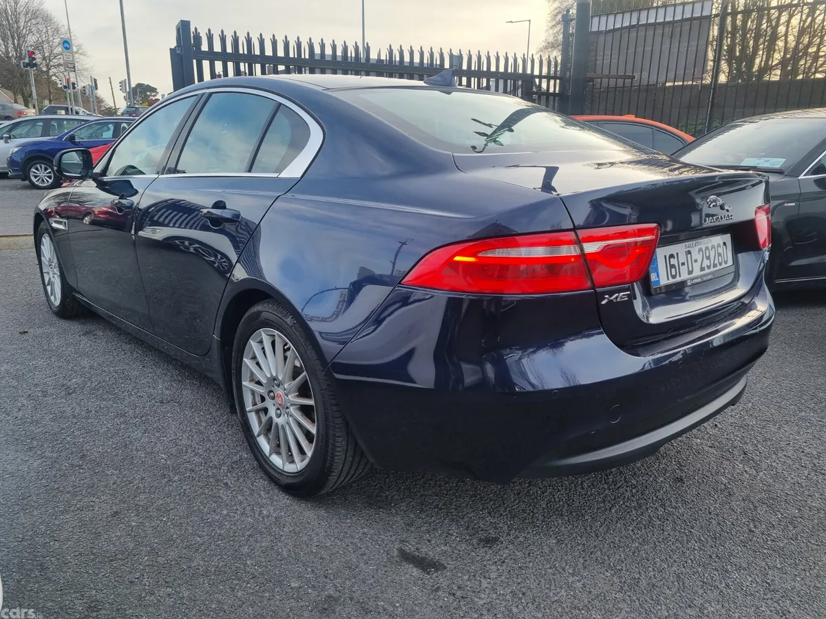 Jaguar XE Saloon, Diesel, 2016, Blue