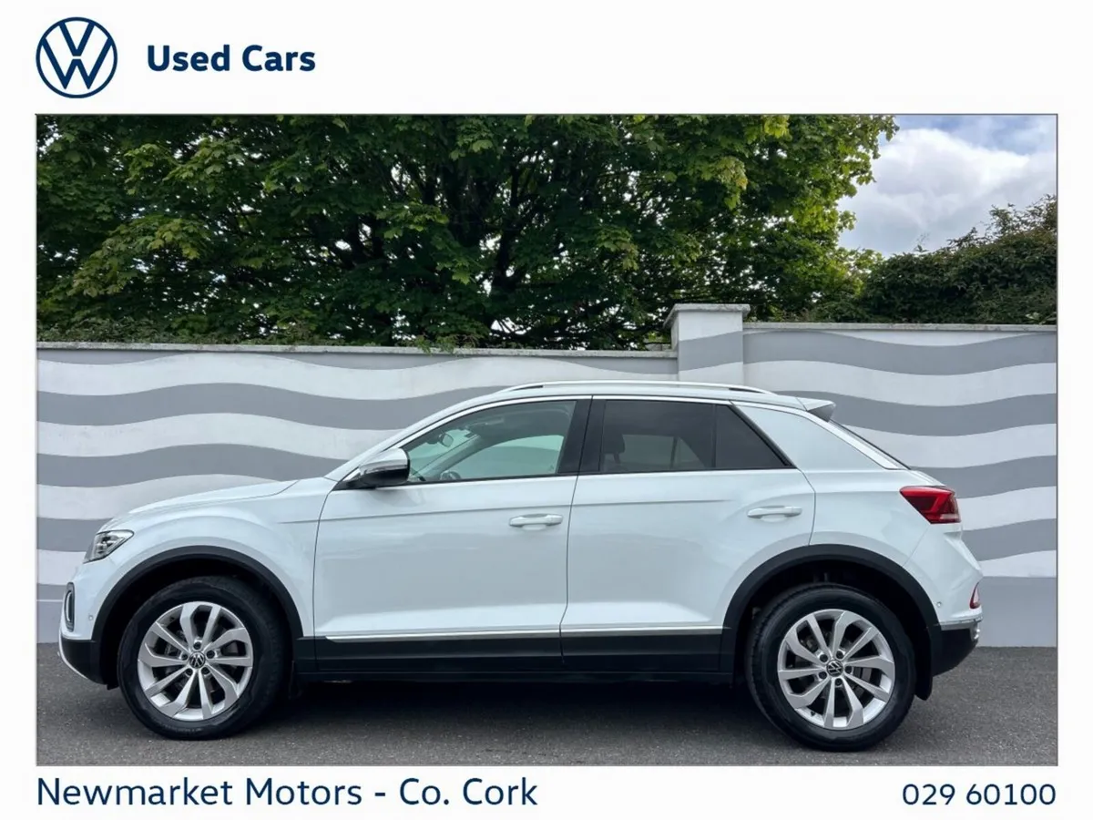 Volkswagen T-Roc SUV, Diesel, 2023, White