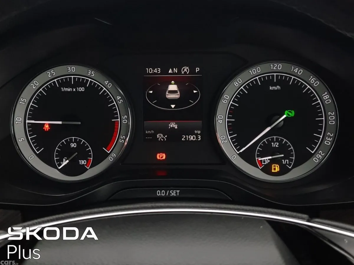 Skoda Kodiaq MPV, Diesel, 2022, Grey