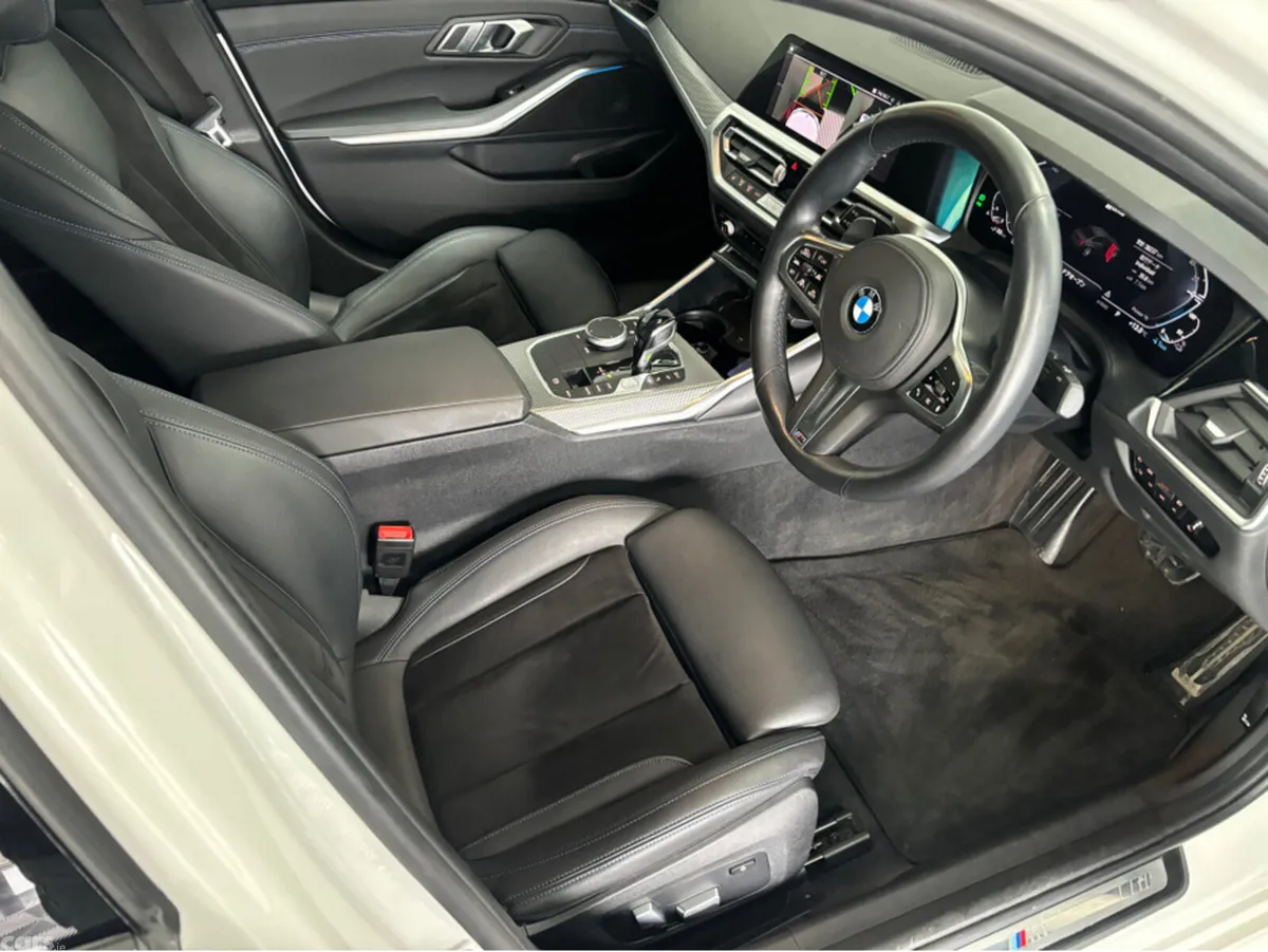 BMW 3-Series Saloon, Petrol Plug-in Hybrid, 2021, White